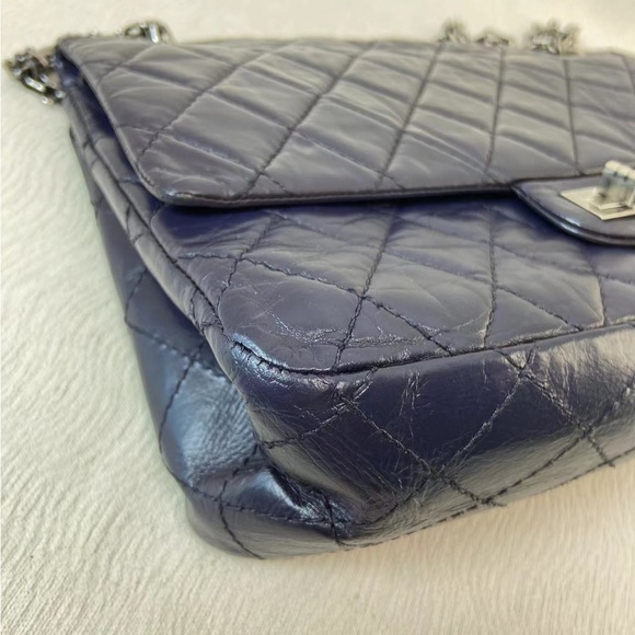 SOLD - CHANEL Dark Blue Crumpled Calfskin Reissue 2.55 226 - Picture 9 of 15